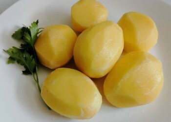 Pomme de terre entière pelée prête à cuire 4ème Gamme
