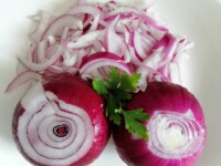 Fraîche découpe fruits et légumes : Oignon rouge prêt à cuire